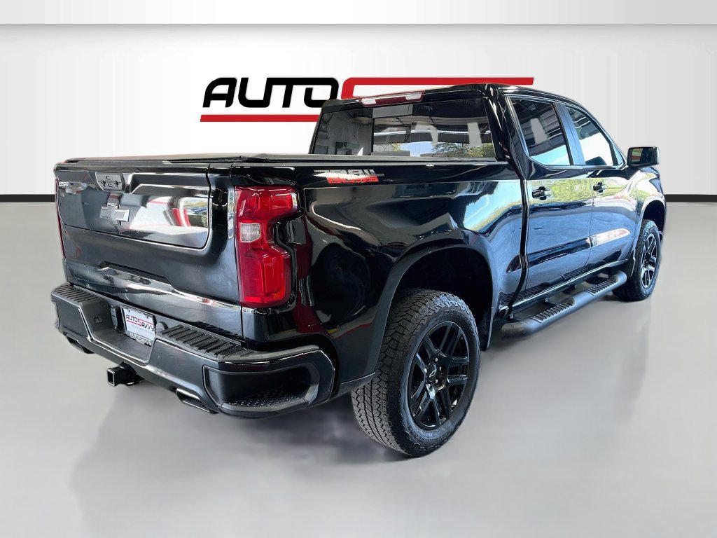 Used 2025 Chevrolet Silverado 1500 LT Trail Boss w/ Convenience Package II AWD/4WD image 7