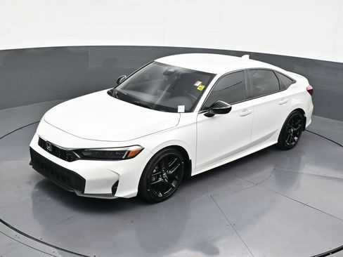 Used 2025 Honda Civic Sport image 15