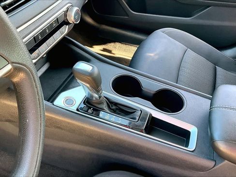 Used 2021 Nissan Altima 2.5 S image 15