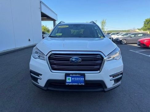 Used 2022 Subaru Ascent Premium w/ Convenience Package AWD/4WD image 4
