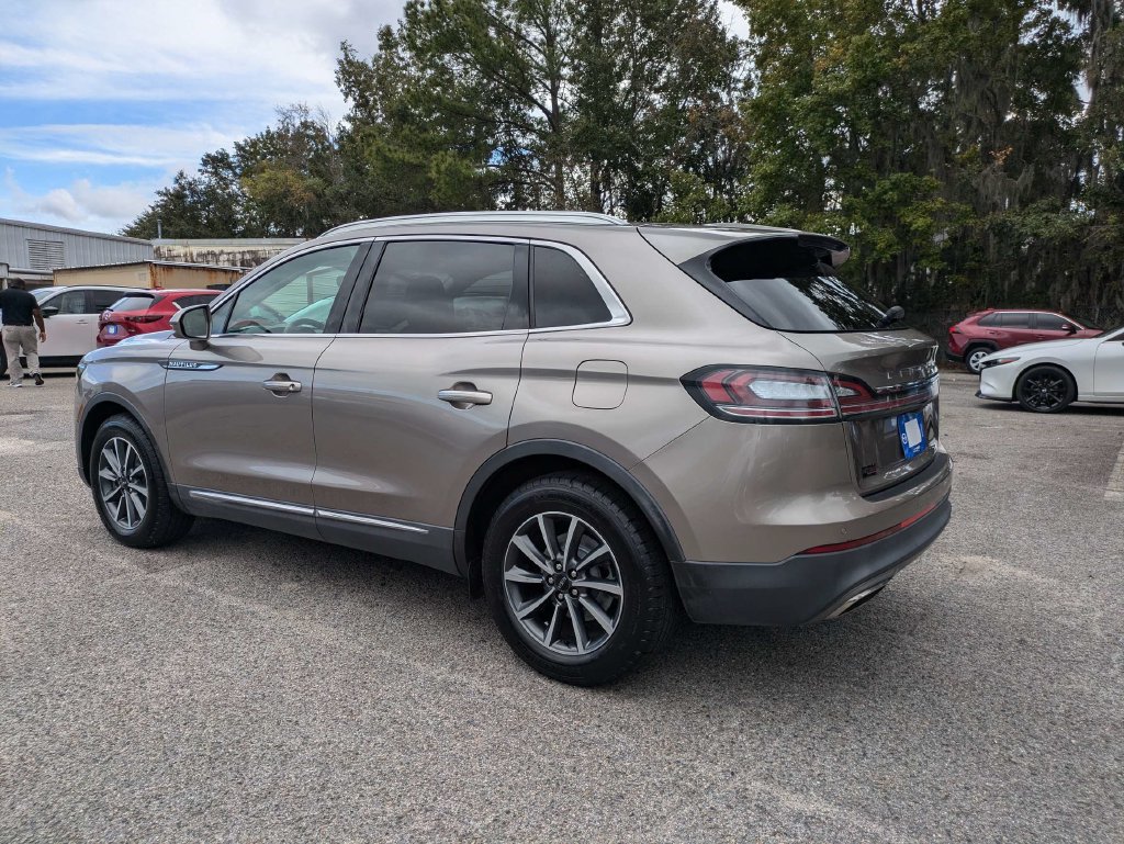 Certified 2021 Lincoln Nautilus FWD image 6