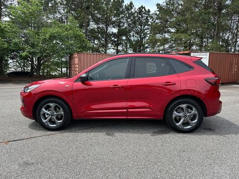 Used 2024 Ford Escape ST-Line w/ Tech Pack #1 FWD image 4