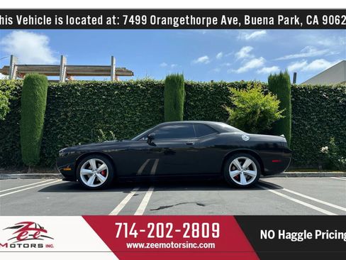 Used 2010 Dodge Challenger SRT8 w/ SRT Option Group II image 10