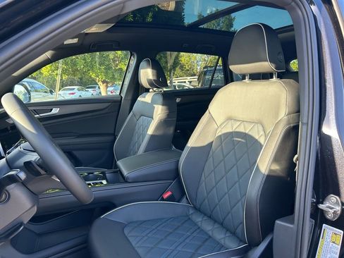 New 2026 Volkswagen Atlas Cross Sport SEL Premium R-Line AWD/4WD image 21
