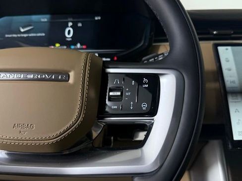 New 2026 Land Rover Range Rover SE image 36