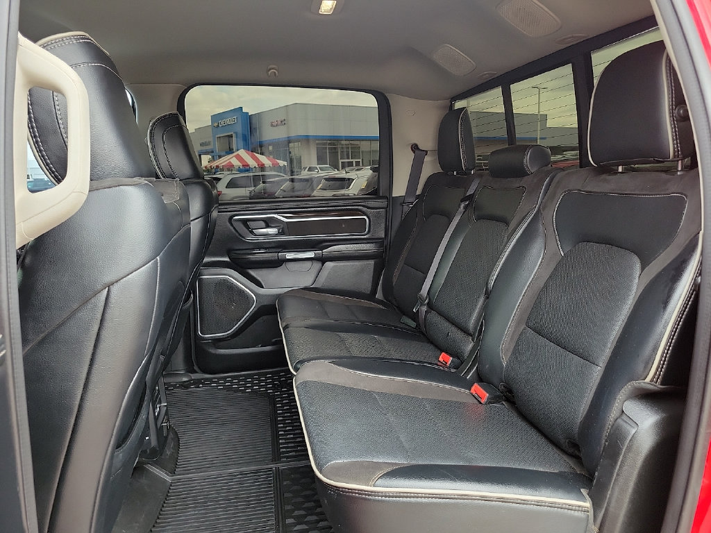 Used 2022 RAM 1500 Laramie AWD/4WD image 19