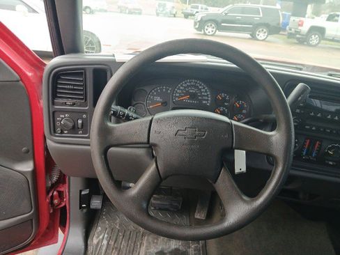 Used 2007 Chevrolet Silverado 1500 LS image 17