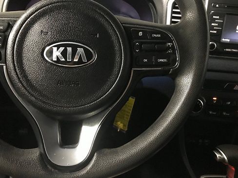 Used 2017 Kia Sportage LX FWD image 24