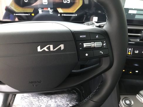 New 2026 Kia Sportage EX w/ EX Panorama Roof Package image 26