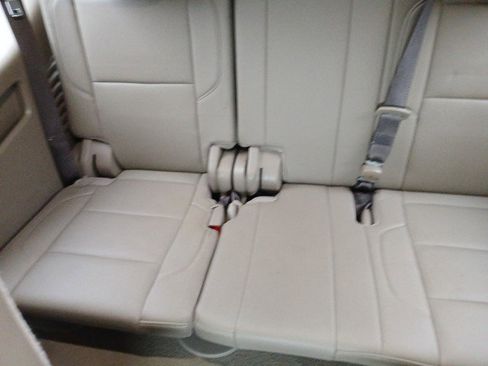 Used 2019 GMC Yukon SLT w/ Open Road Package image 17