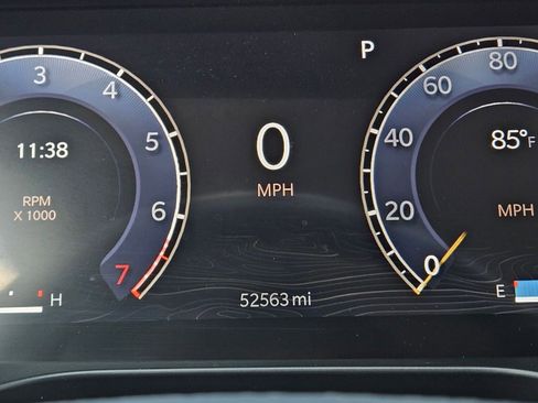 Used 2022 Jeep Grand Cherokee Limited image 29