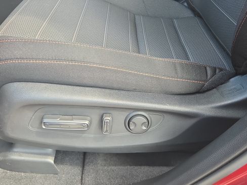 Used 2026 Honda CR-V Sport image 10