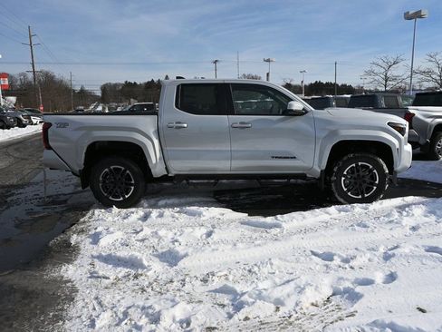 New 2026 Toyota Tacoma TRD Sport image 8