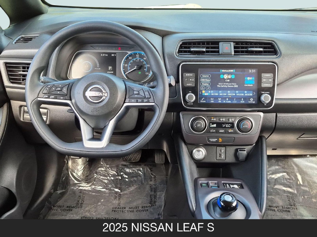Used 2025 Nissan Leaf S FWD image 13
