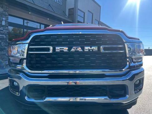 Used 2024 RAM 2500 Big Horn w/ Bed Utility Group image 2