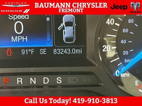 Used 2017 Ford Fusion SE FWD image 16