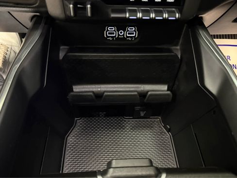 Used 2021 RAM 1500 Laramie w/ Sport Appearance Package image 22
