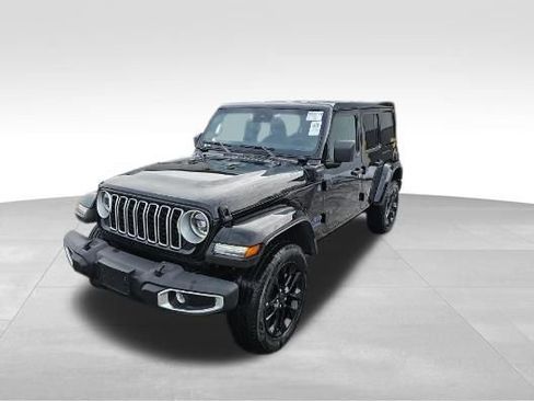 Used 2025 Jeep Wrangler Unlimited Rubicon 4xe w/ Safety Group image 10