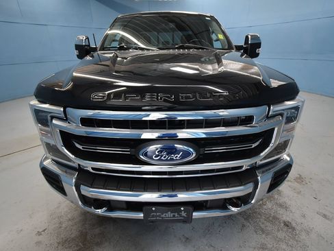 Used 2021 Ford F250 Lariat w/ Tremor Off-Road Package AWD/4WD image 33