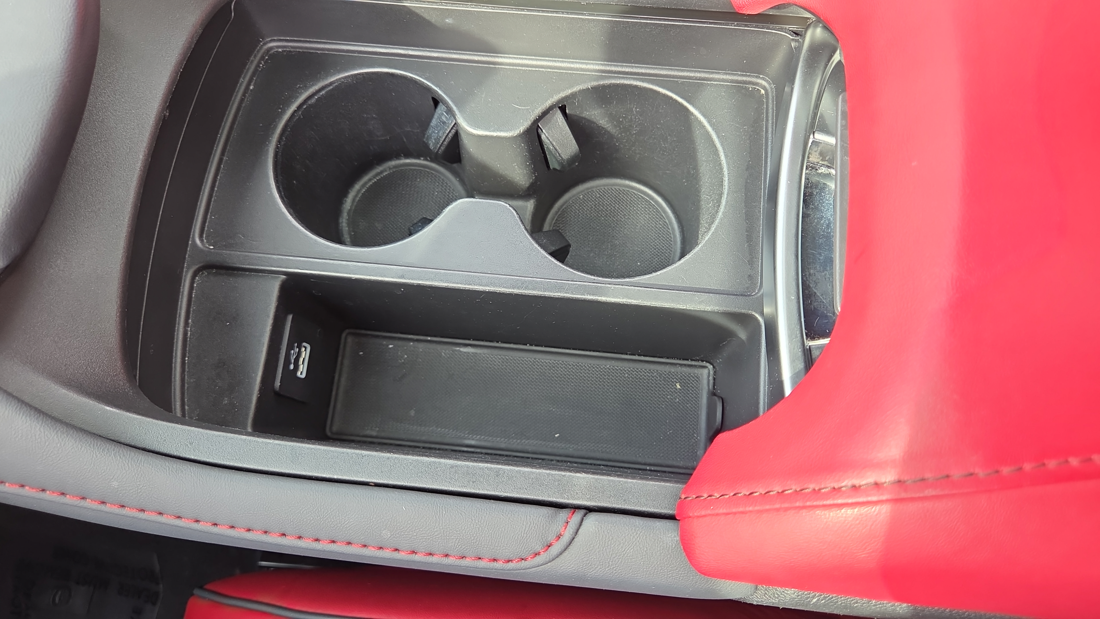 Used 2023 Acura RDX w/ Advance Package FWD image 34