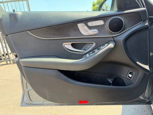 Used 2019 Mercedes-Benz C 300 Sedan image 27