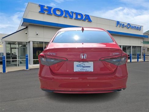 Used 2022 Honda Civic Sport image 6
