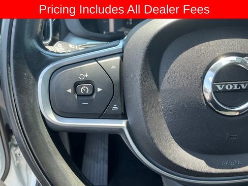 Used 2019 Volvo XC60 T5 Momentum w/ Premium Package FWD image 14