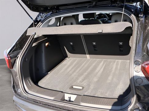 Used 2025 Chevrolet Trax ACTIV w/ Driver Confidence Package image 18