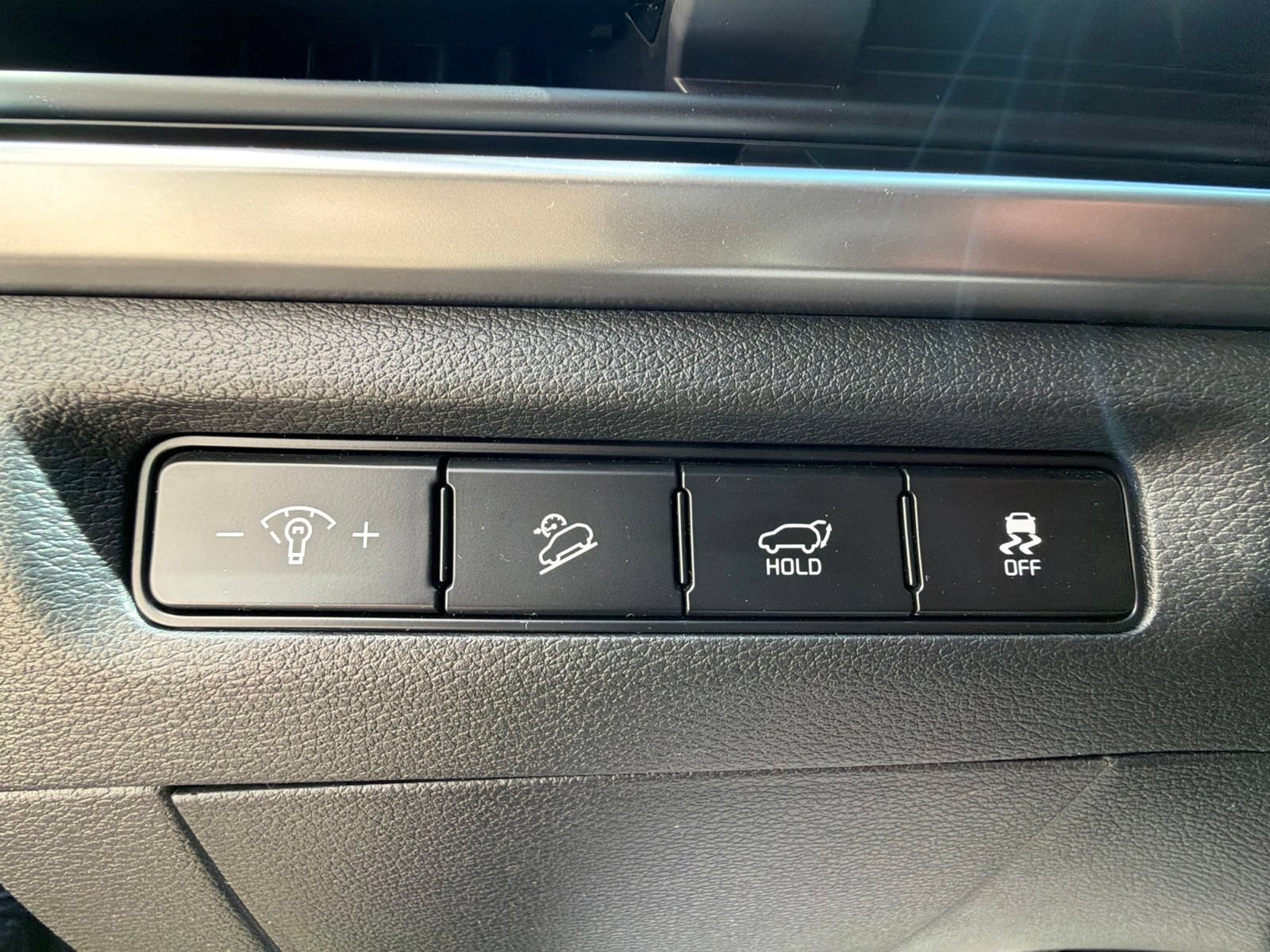 Used 2025 Kia Telluride S AWD/4WD image 18