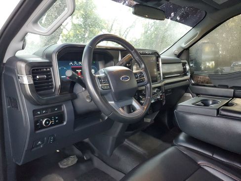Used 2024 Ford F250 Lariat w/ Sport Appearance Package AWD/4WD image 20