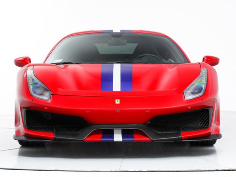 Certified 2019 Ferrari 488 Pista Coupe image 11