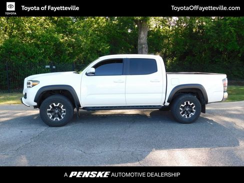 Used 2023 Toyota Tacoma TRD Off-Road AWD/4WD image 2