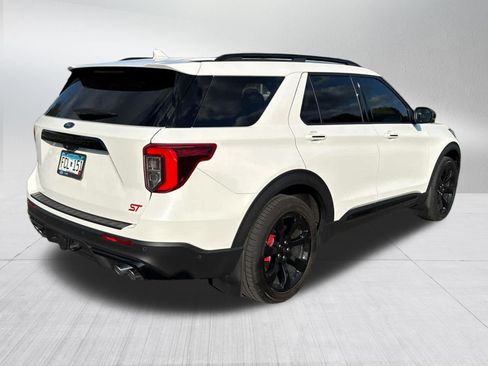 Used 2020 Ford Explorer ST w/ ST High-Performance Pack AWD/4WD image 4