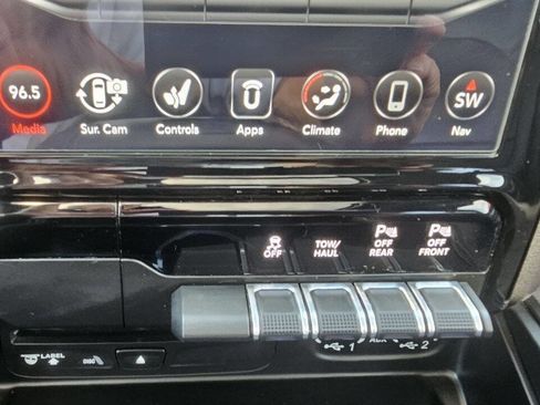 Used 2019 RAM 1500 Sport w/ Alpine Leather & Sound Group AWD/4WD image 16