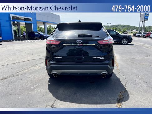 Used 2019 Ford Edge Titanium FWD image 7