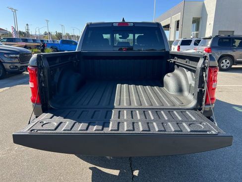 New 2026 RAM 1500 Big Horn AWD/4WD image 18