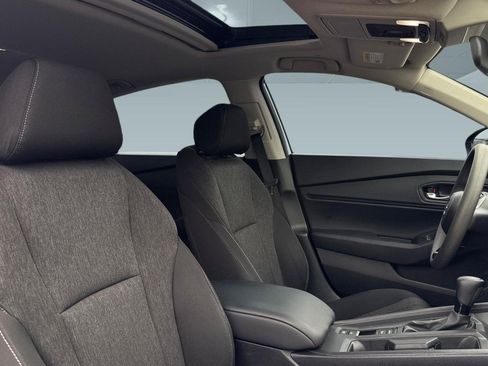 Used 2023 Honda Accord EX image 30