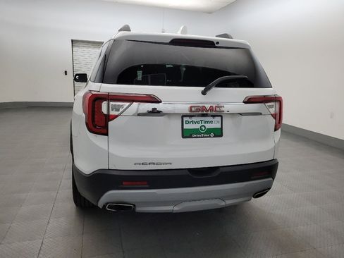 Used 2023 GMC Acadia SLT FWD image 6