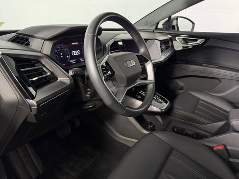 Used 2023 Audi Q4 e-tron Premium Plus w/ Premium Plus image 22
