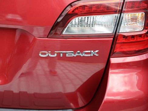 Used 2018 Subaru Outback 2.5i Premium image 48