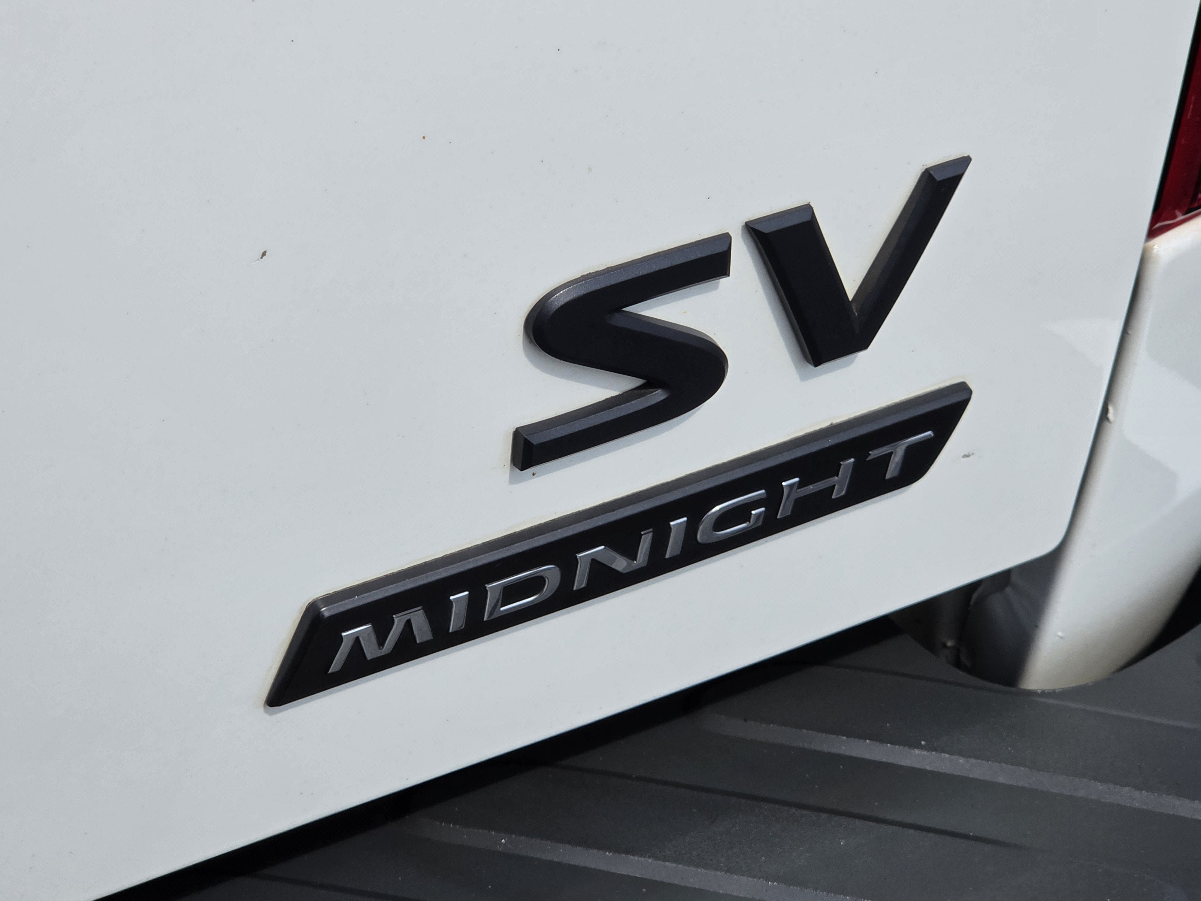 Used 2020 Nissan Frontier SV w/ Midnight Edition Floor Mats RWD image 8