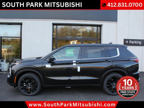 New 2026 Mitsubishi Outlander LE image 1