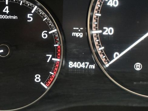Used 2020 MAZDA MAZDA3 Sedan w/ Select Package FWD image 38