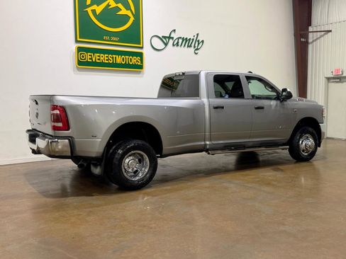Used 2020 RAM 3500 Tradesman w/ Towing Technology Group AWD/4WD image 8