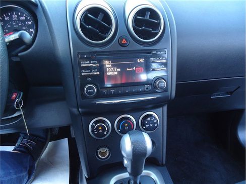 Used 2014 Nissan Rogue S w/ Convenience Package image 21