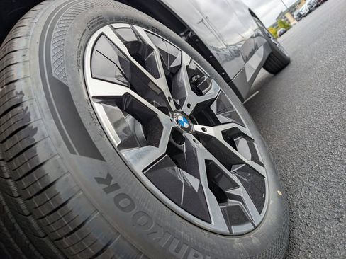 New 2026 BMW X3 xDrive30 w/ Premium Package image 9