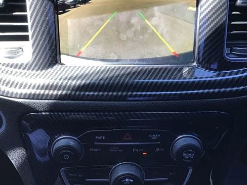 Used 2019 Dodge Charger R/T RWD image 9