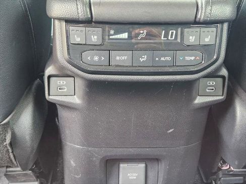Certified 2025 Toyota Grand Highlander AWD image 17