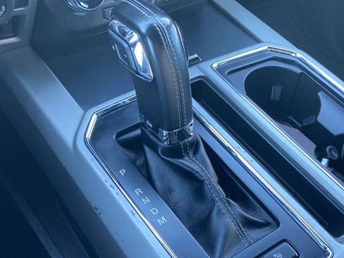 Used 2018 Ford F150 Lariat w/ Equipment Group 502A Luxury image 12