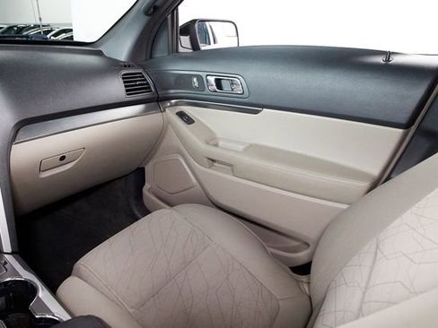 Used 2015 Ford Explorer 4WD image 7